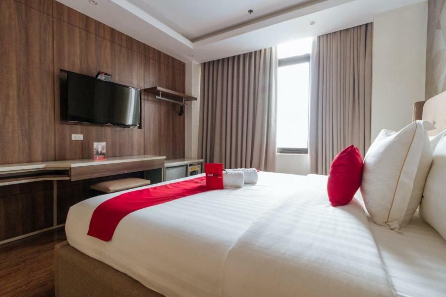 Reddoorz Premium @ South Triangle Quezon City Exterior foto